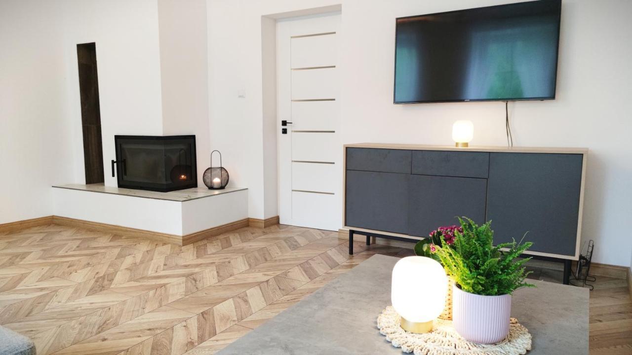 B&D Apartament Chelmiec Apartment Walbrzych Ngoại thất bức ảnh